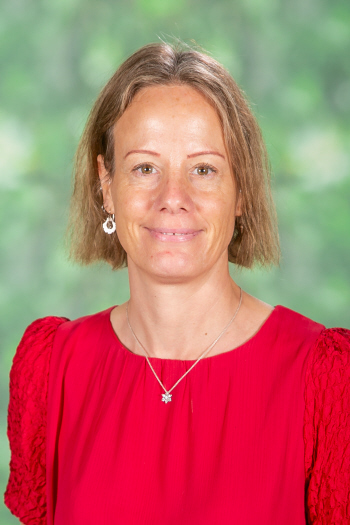Gemma Lovell photo official.png